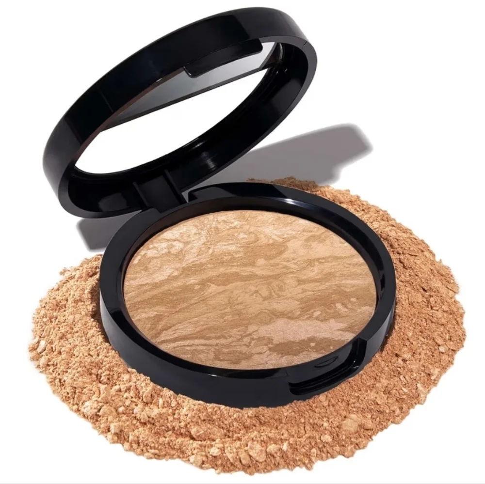 Laura Geller Baked Balance-N-Glow Illuminating Foundation: Golden Medium, NIB